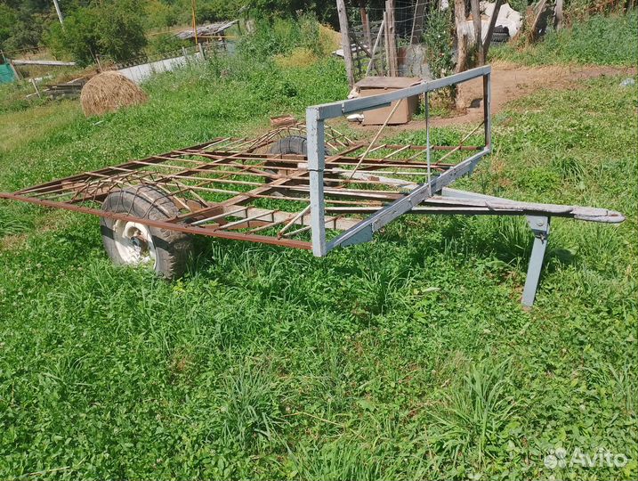 Прицеп легковой