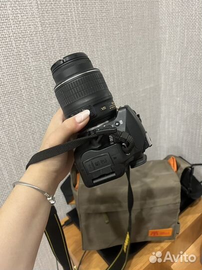 Зеркальный фотоаппарат