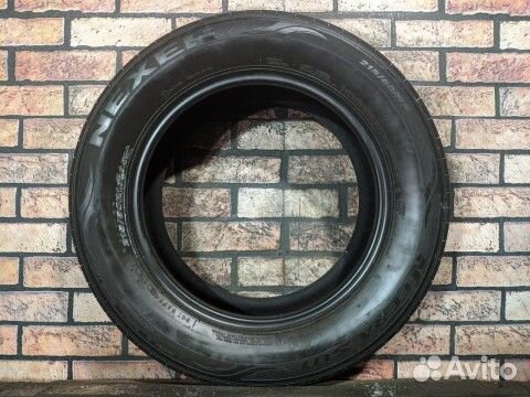 Nexen N'Fera SU1 215/60 R16