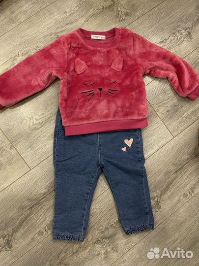 Джинсы и толстовка для девочки