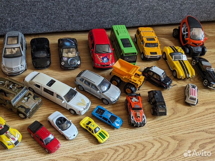 Коллекция моделей автомобилей