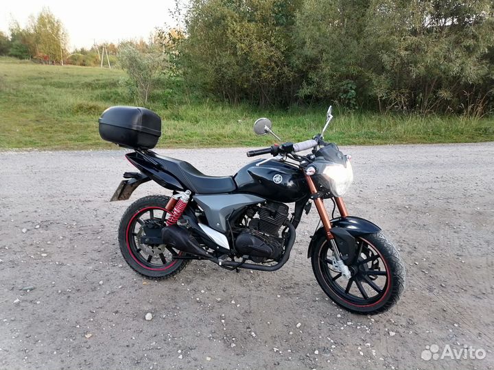 Stels flame 200