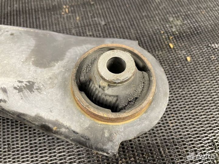 Рычаг подвески передний левый Nissan X-Trail T31