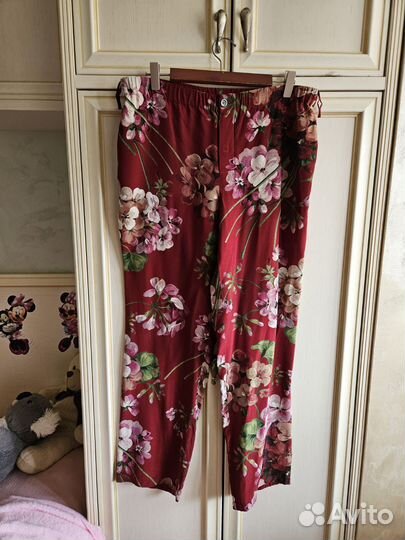 Блузка, брюки Gucci 42it