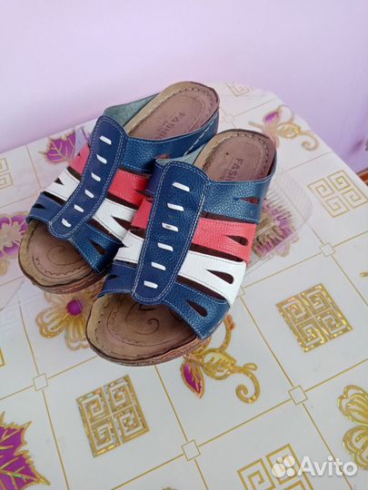 Босоножки. Размер 38