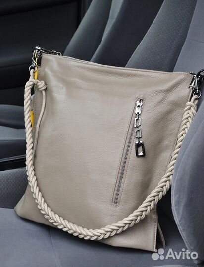 Сумки из кожи новые