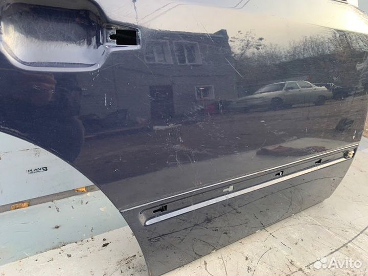 Дверь боковая задняя правая Mercedes-Benz E-Class
