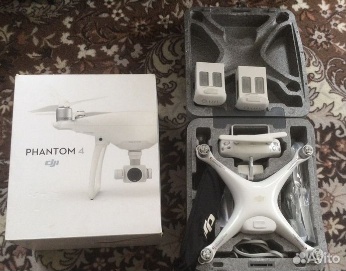 Квадрокоптер dji phantom 4