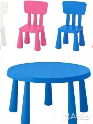 Стол маммут Икеа с двумя стульями