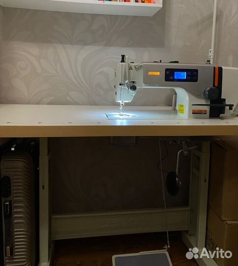 Швейная машина joyee