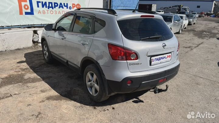 Пружина задняя Nissan Qashqai (J10) 55020-JD03A