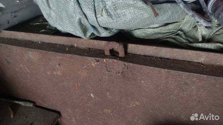 Ящик металлический для хранения