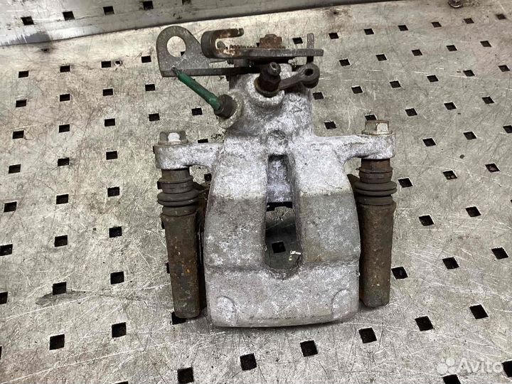 Суппорт задний левый Renault Megane