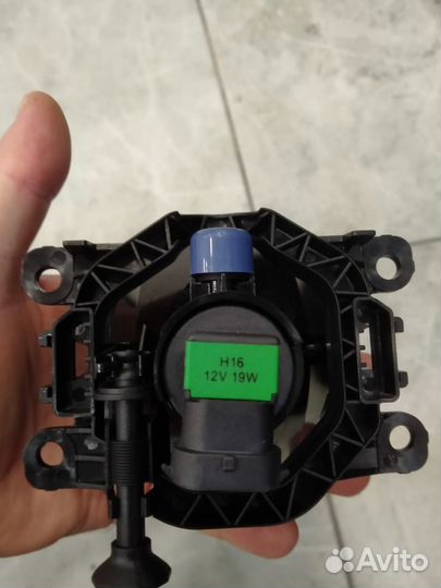 Противотуманные фары Ford Focus 2 (2008-2011)