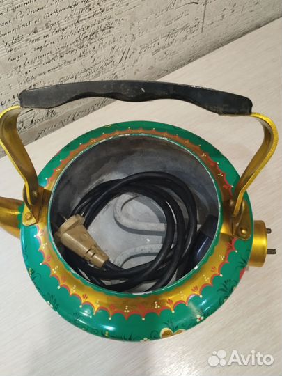 Кофейный сервиз, электрочайник, чашки деревянные