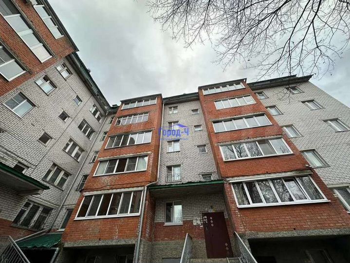 2-к. квартира, 75,6 м², 2/5 эт.