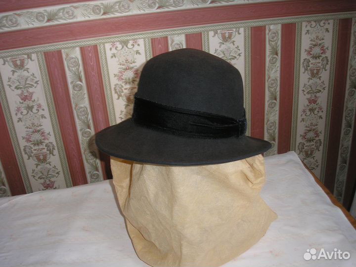Шляпа фетровая женская