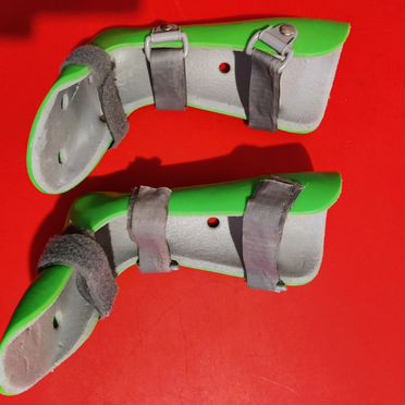 Тутора огонёк размер 16