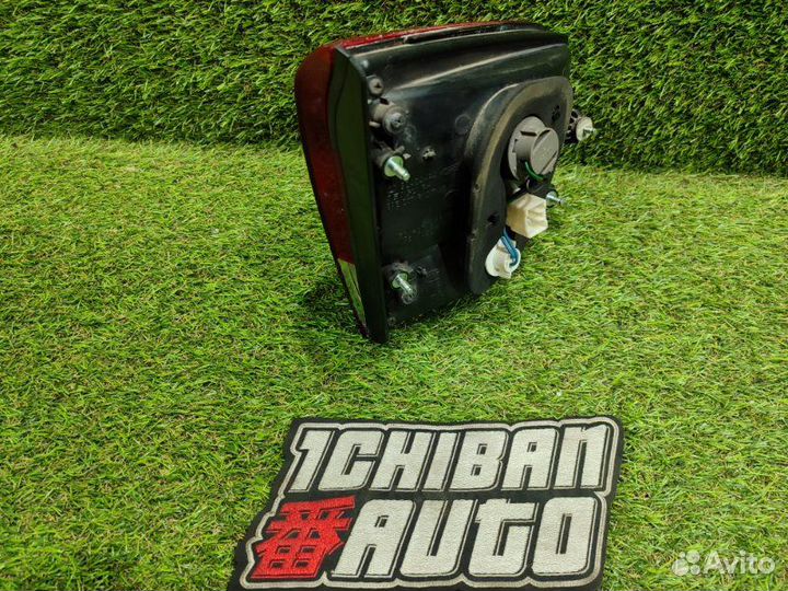 Стоп-вставка задняя правая Kia Carens RP L4NA 2013