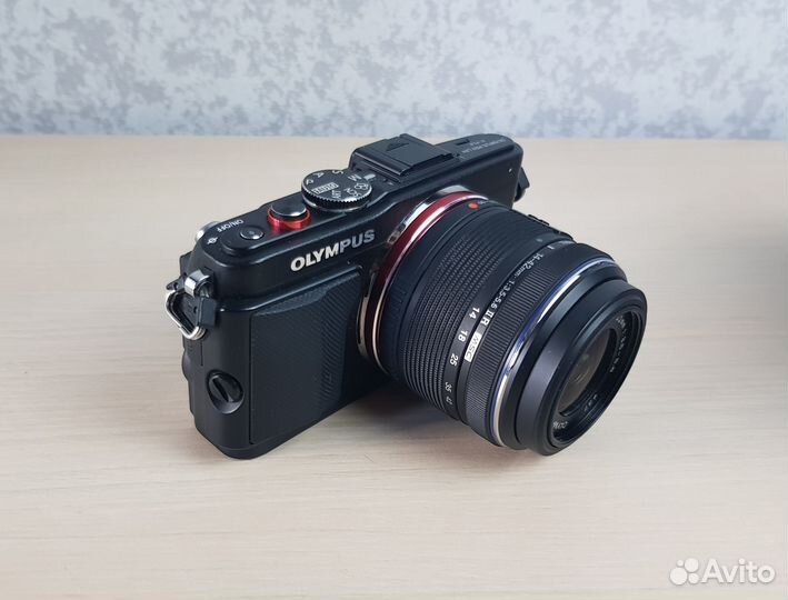 Фотоаппарат Olympus PEN lite E-PL6 14-42mmF3.5-5.6