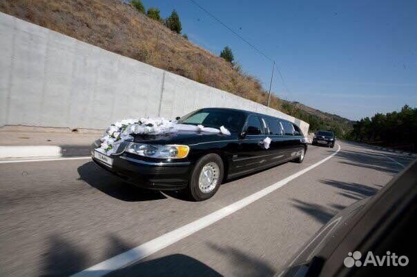 Lincoln Town Car, 2000