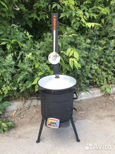 Печь с трубой и казан 12литров