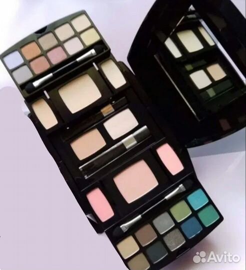 Палитра декоративной косметики от Oriflame