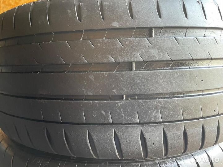 Michelin Pilot Sport 4 S 225/40 R19 93Y