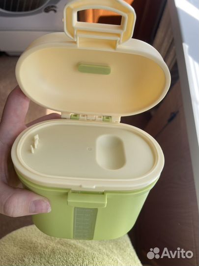Контейнер для детской смеси