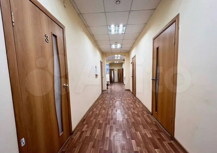 Офис, свободного назначения 217 м²