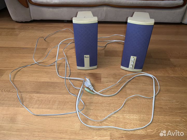 Колонки для компьютера Genius