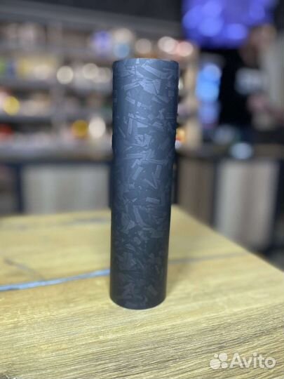 Виниловая пленка под кованный карбон