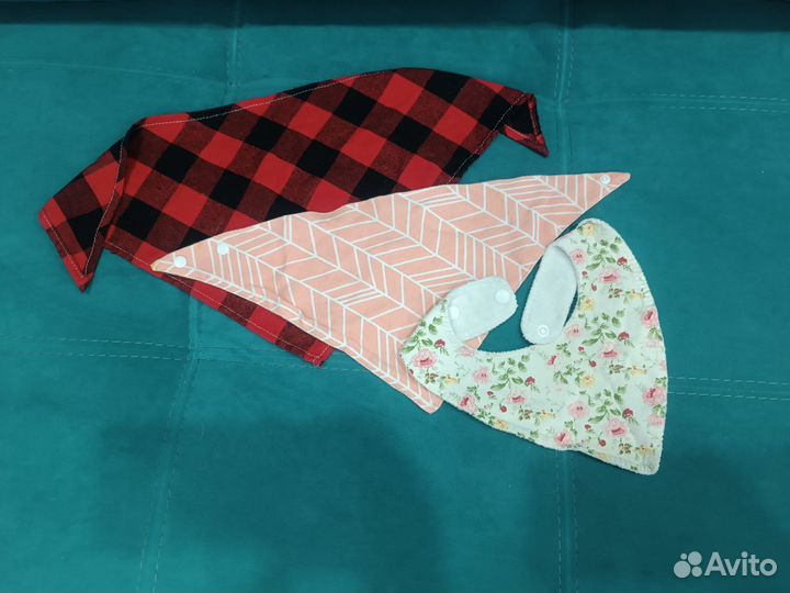 Слюнявчики