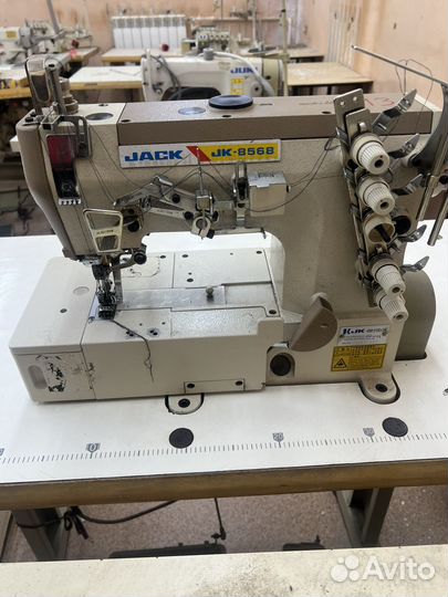 Промышленная швейная машина