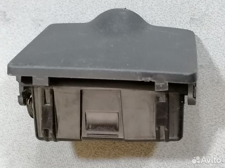 Пепельница для Mitsubishi Outlander (CU) 2001-2008