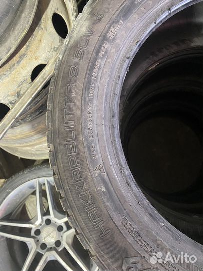 Nokian Tyres Hakkapeliitta 8 235/55 R17 28M