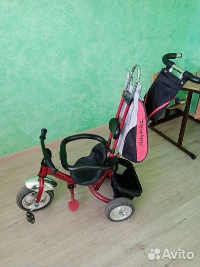 Трехколесный велосипед