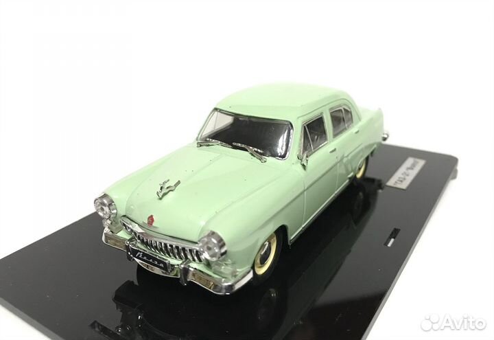 Волга газ-21 2-я серия 1/43 с дисплеем