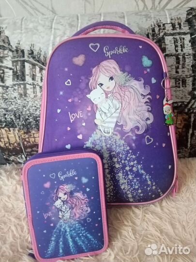 Школьный рюкзак