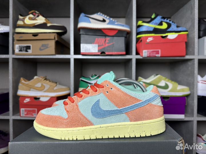 Nike SB Dunk Low Orange Emerald Rise Кроссовки