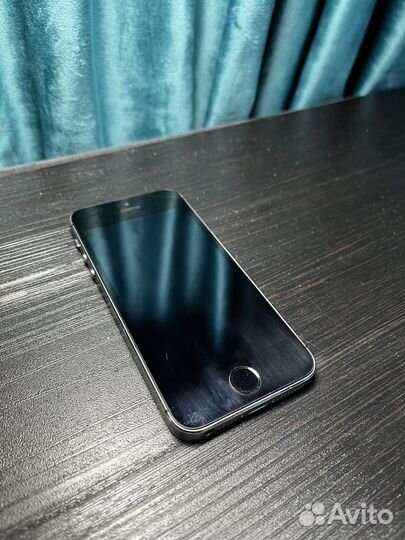 iPhone 5S, 16 ГБ