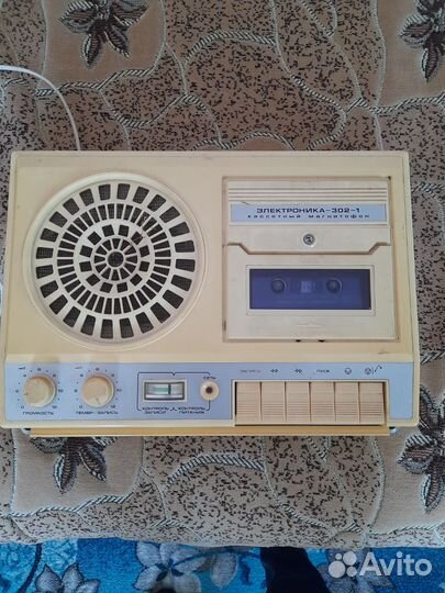 Кассетный магнитофон электроника 302