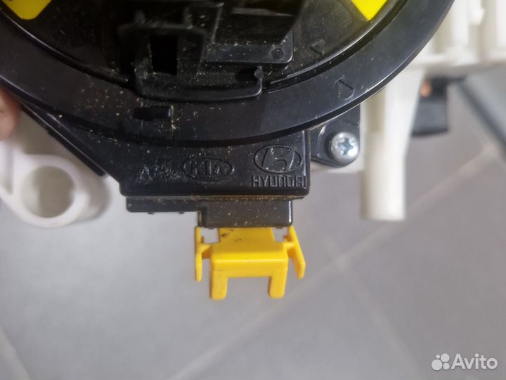 Подрулевой переключатель Hyundai Santa Fe Classic