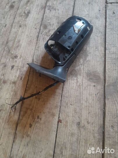 Toyota avensis t-250 Зеркало левое боковое