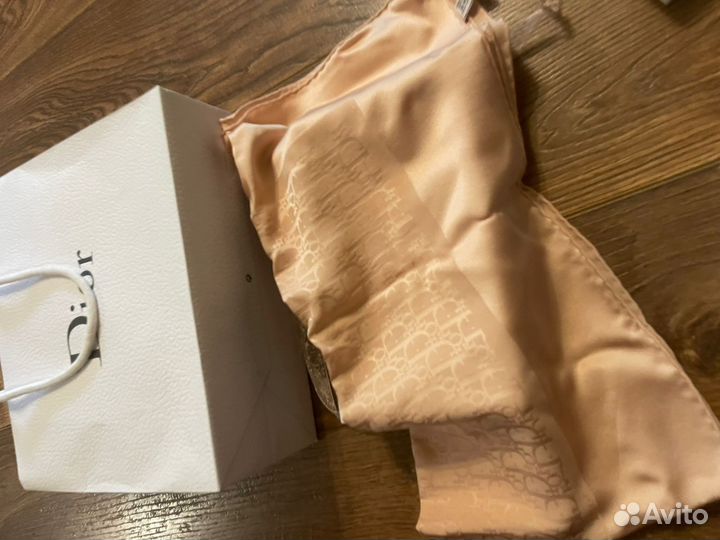 Платок шелковый dior оригинал 90/90