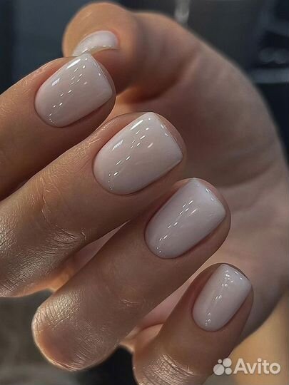 Маникюр,педикюр гель лак