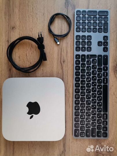 Apple Mac Mini 2020 Tiny-Desktop, Apple M1, 256 гб