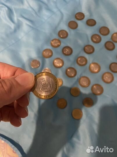 Юбилейные монеты