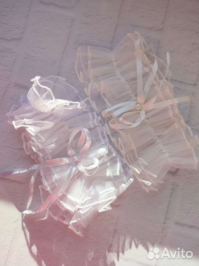 Свадебная подвязка