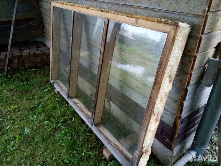 Деревянное окно б/у